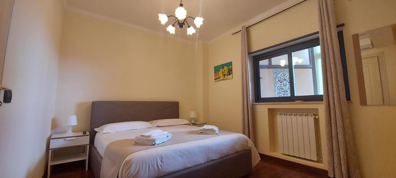 מסינה Manzoni Apartment מראה חיצוני תמונה