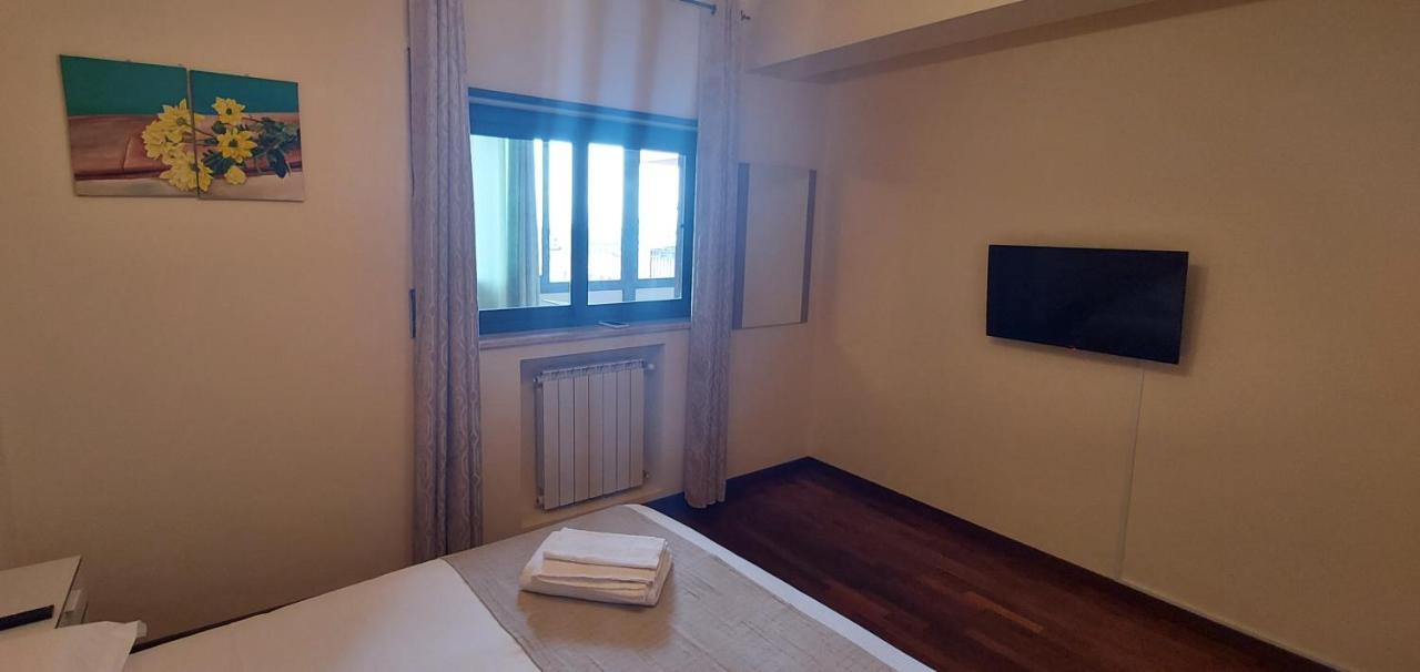 מסינה Manzoni Apartment מראה חיצוני תמונה
