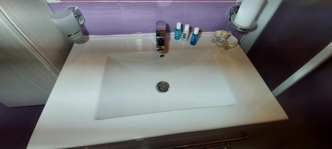מסינה Manzoni Apartment מראה חיצוני תמונה